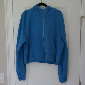 LULULEMON full zip cropped scuba hoodie